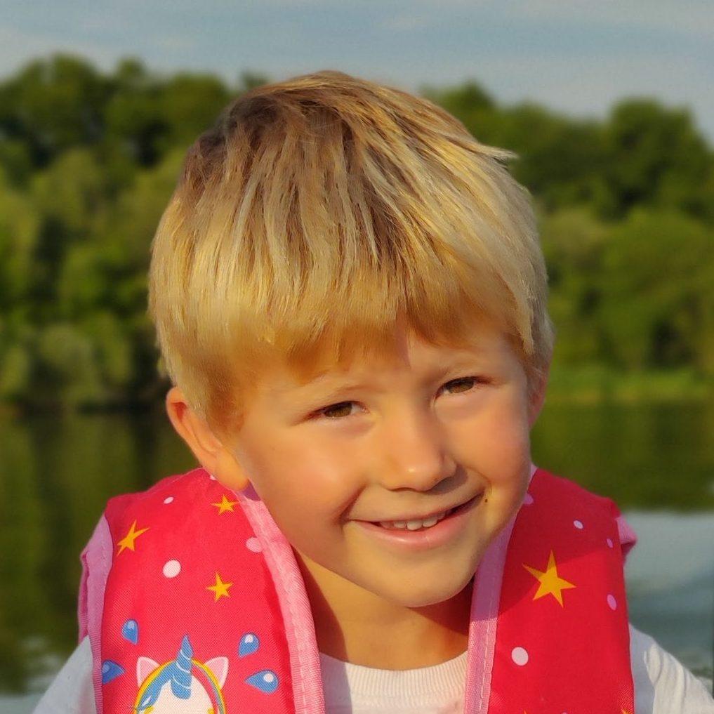 Benjamin Schau Benjamin Schau